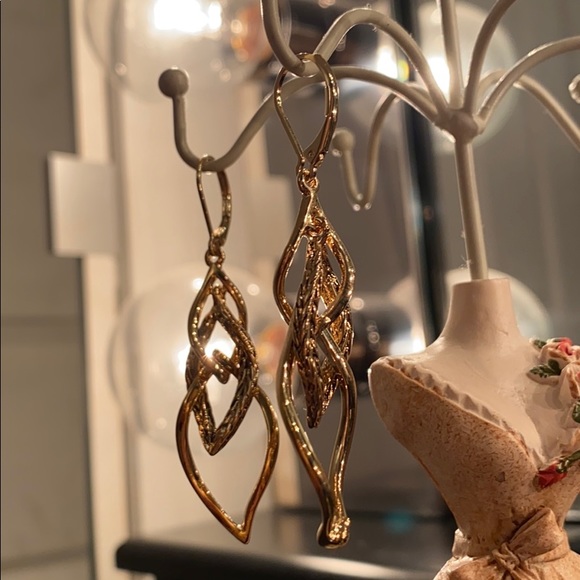 Dana buchman infinity dangle earrings - Picture 1 of 3